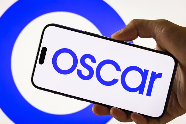 أوسكار هيلث: شركة التأمين الصحي الرقمي التي تواصل النمو… رغم الخسائر وتقلّب الهوامش 🏥📱⚡
