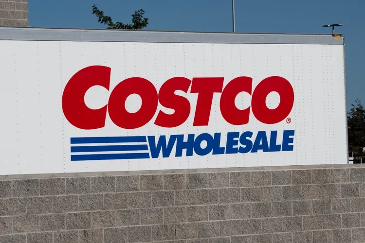 Costco أمام حركة محتملة بـ3% بعد النتائج.. هل تعود إلى مستويات بداية العام؟ 🛒📊