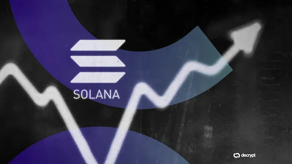 سولانا تقفز 44% في أغسطس بعد تصويت تاريخي لخفض التضخم وتسريع حرق التوكنات 🚀🟣