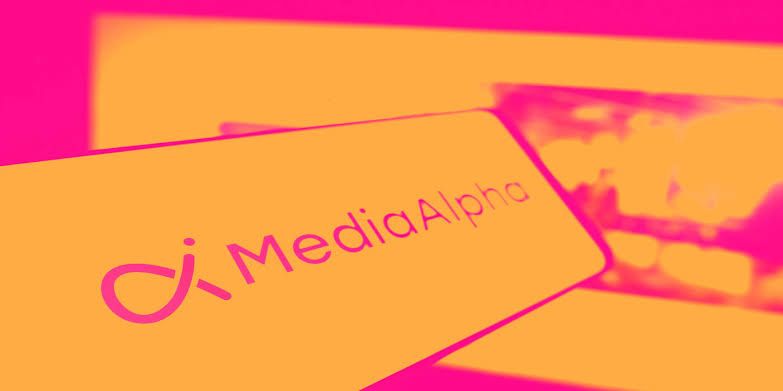 ميديا ألفا… نمو قوي وتحول واضح للربحية بتقييم جذاب نسبيًا 📊📈💰