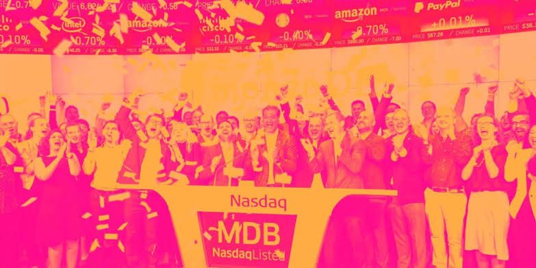 مونغو دي بي… منصة قواعد بيانات سحابية بنمو قوي وتدفقات نقدية ممتازة لكن التقييم المرتفع يرفع المخاطر 🍃📈⚠️