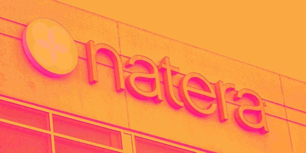 ناتيرا… نمو استثنائي في الاختبارات الجينية وتحسن قوي في الربحية لكن التقييم مرتفع جدًا 🧬📈⚠️