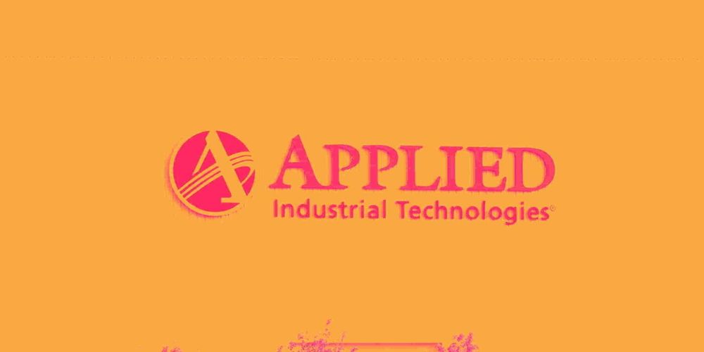 أبلايد إندستريال… عائد قوي على رأس المال ونمو أرباح استثنائي لكن التقييم مرتفع ⚙️📈⚠️