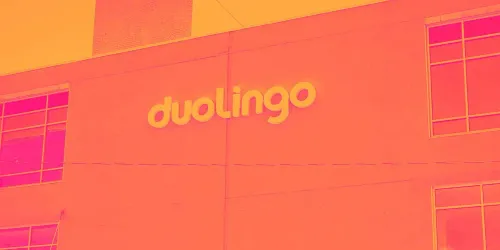 دولينغو: منصة تعليم لغات بنمو قوي جدًا… جودة عالية وتدفقات نقدية استثنائية مع تقييم متوازن ⚠️📚📈