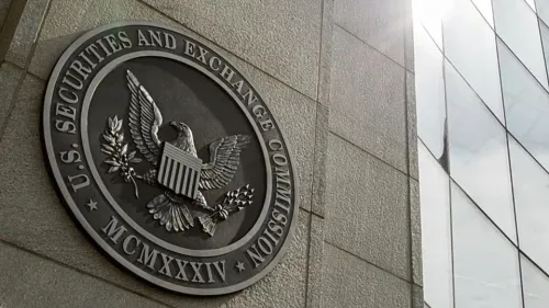هيئة الأوراق المالية الأمريكية تكشف قواعد جديدة للعملات الرقمية وسط ترحيب واسع من القطاع 🏛️