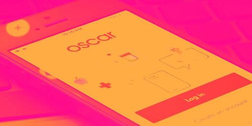أوسكار هيلث… شركة تأمين صحي رقمية تنمو بوتيرة استثنائية مع تحسن كبير في الربحية 🏥📱📈