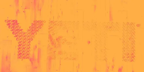 يتي… علامة قوية وهوامش متحسنة لكن النمو وكفاءة رأس المال يحدان من الجاذبية 🧊📈⚠️